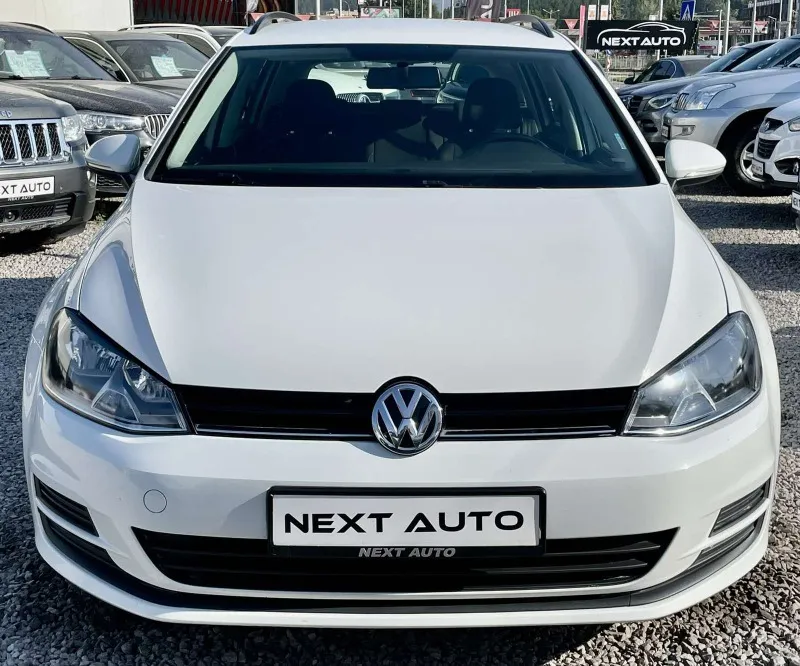 Volkswagen Golf 1.6TDI 105HP Image 2