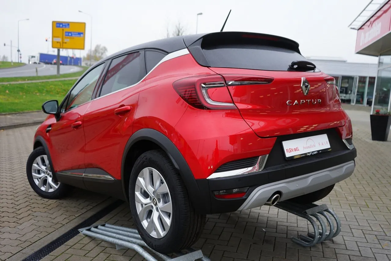 Renault Captur TCe 100 LPG Navi...  Image 2