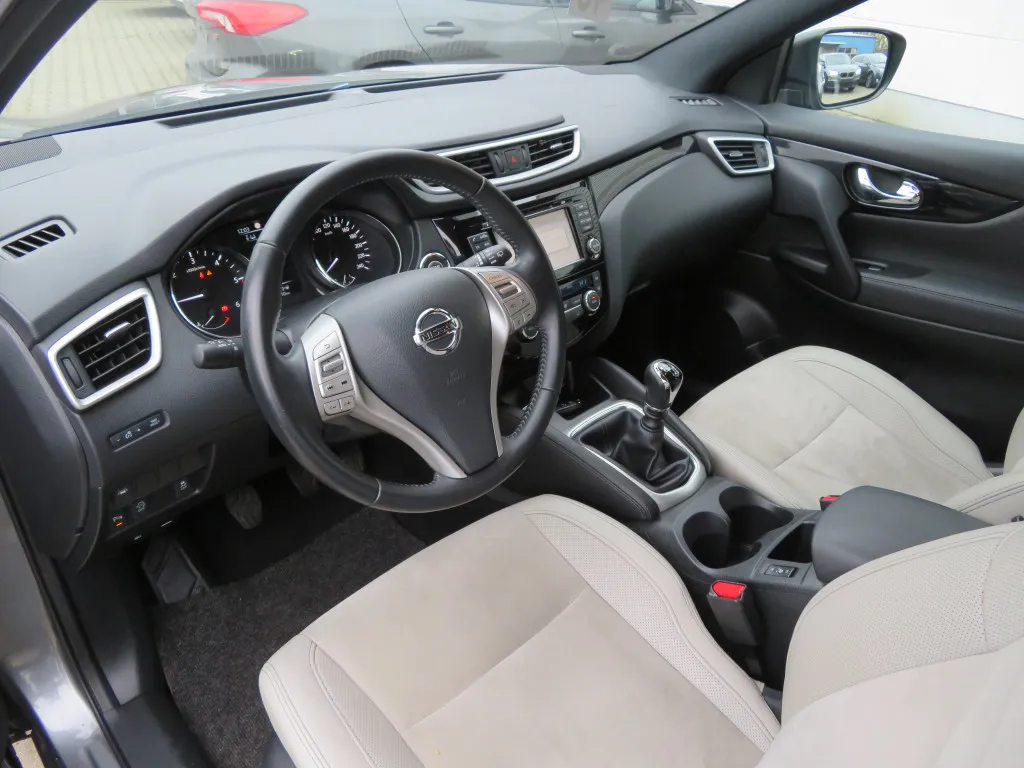 Nissan Qashqai 1.5 DCI TEKNA*VOLL LED*NAVI*PANO*DAB* Image 3