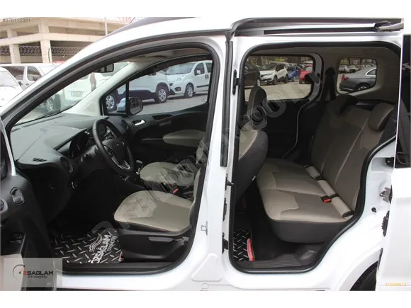 Ford Tourneo Courier 1.5 TDCi Titanium Plus Image 7